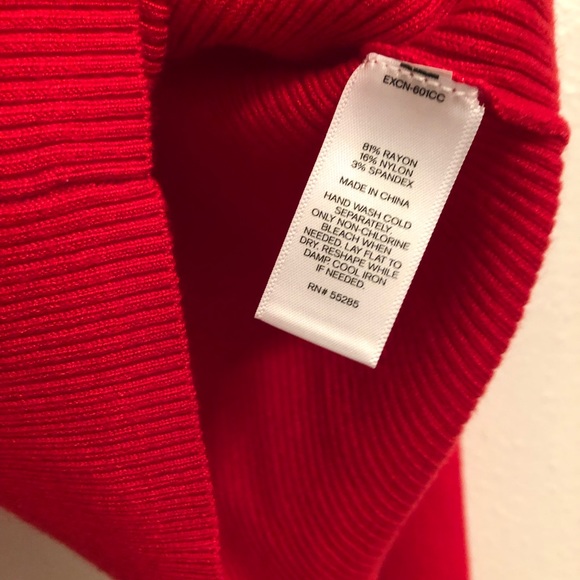 Express | Cold Should Shoulder Ruffle Sweater - Picture 4 of 4